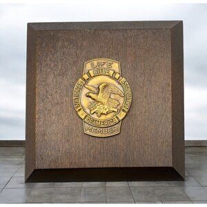 Vintage NRA Life Member Wood Plaque By Blackinton Wall Hanging Brass Emblem